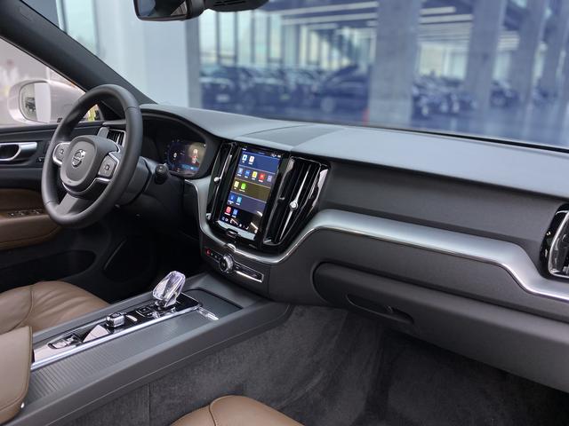 VOLVO XC60 2023 — фото 16