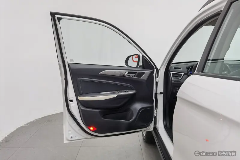 Changan CS35 — фото 16