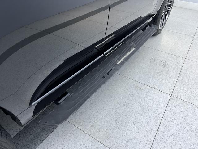 Land Rover Range Rover 2023 Черный из Китая, фото 3