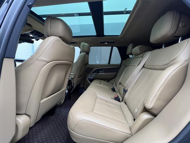 Land Rover Range Rover id 3783644 из Китая 19