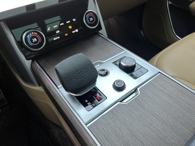 Land Rover Range Rover id 3783644 из Китая 27