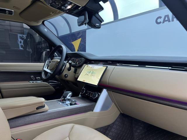 Land Rover Range Rover id 3783644 из Китая 34