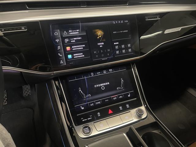 Audi A8 2023 A 8 L 45 TFSI quattro Luxury — фото 13