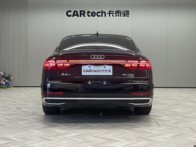 Audi A8 2023 A 8 L 45 TFSI quattro Luxury — фото 6