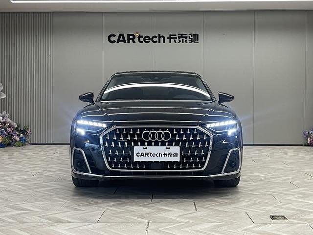 Audi A8 2023 A 8 L 45 TFSI quattro Luxury — фото 2