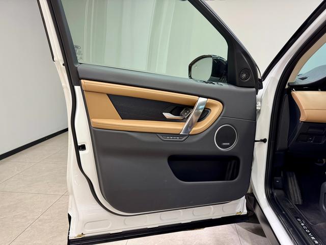 Land Rover Discover sports 2024 Белый из Китая, фото 3