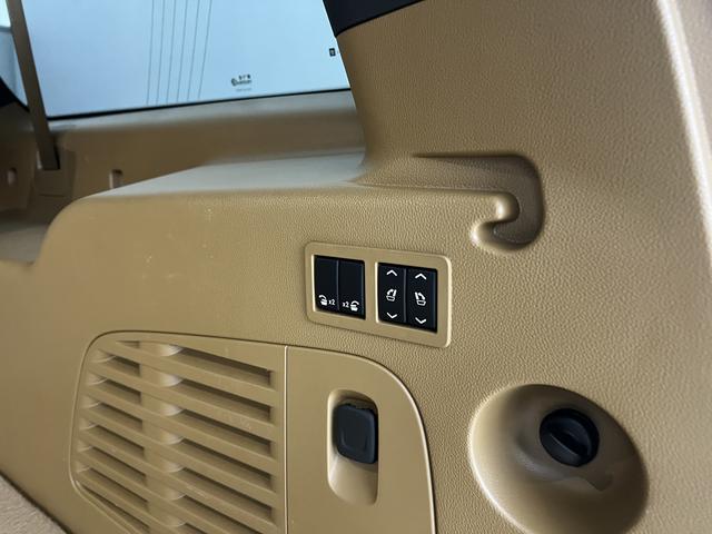 Cadillac Escalade ESCALADE id 3784152 из Китая 15