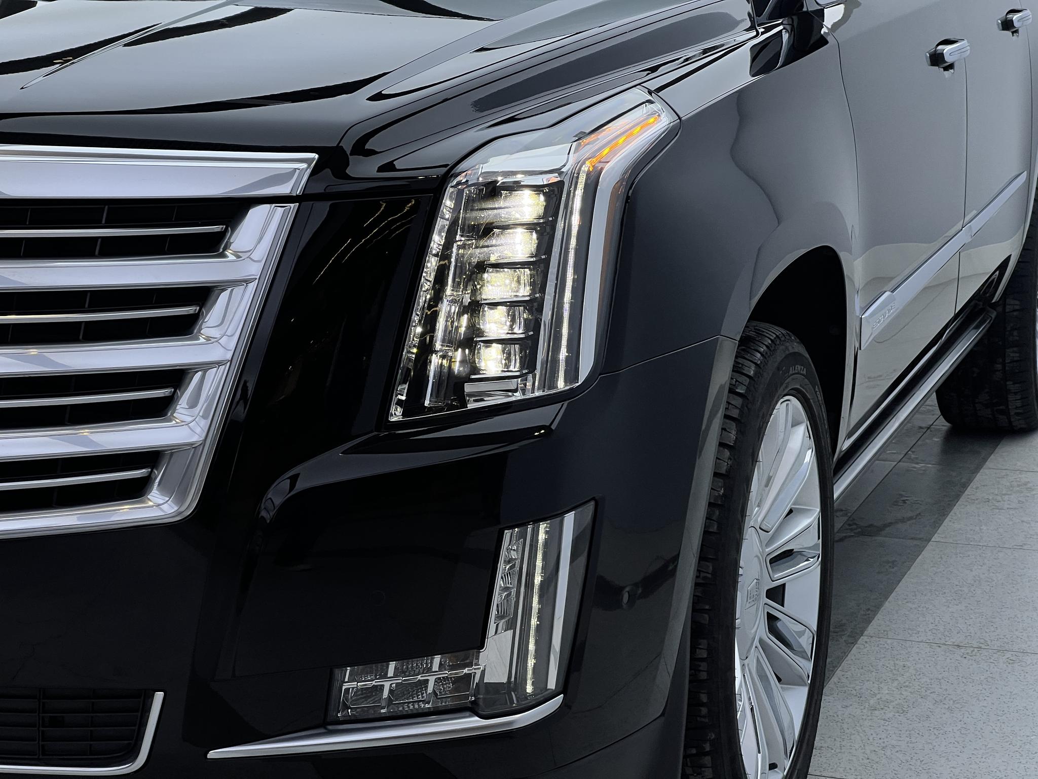 Cadillac Escalade 2017 6.2L AT 4 мест