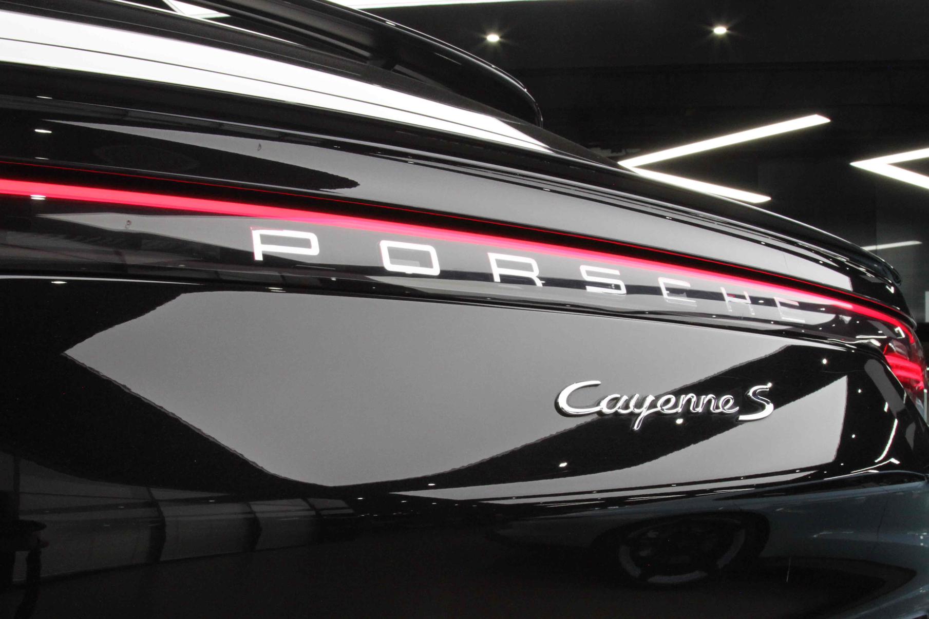 Porsche Cayenne Coupé 2019 Cayenne Coupé 3.0T