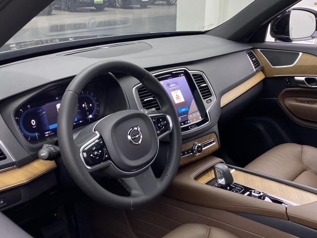 Volvo XC90 2023 Черный из Китая