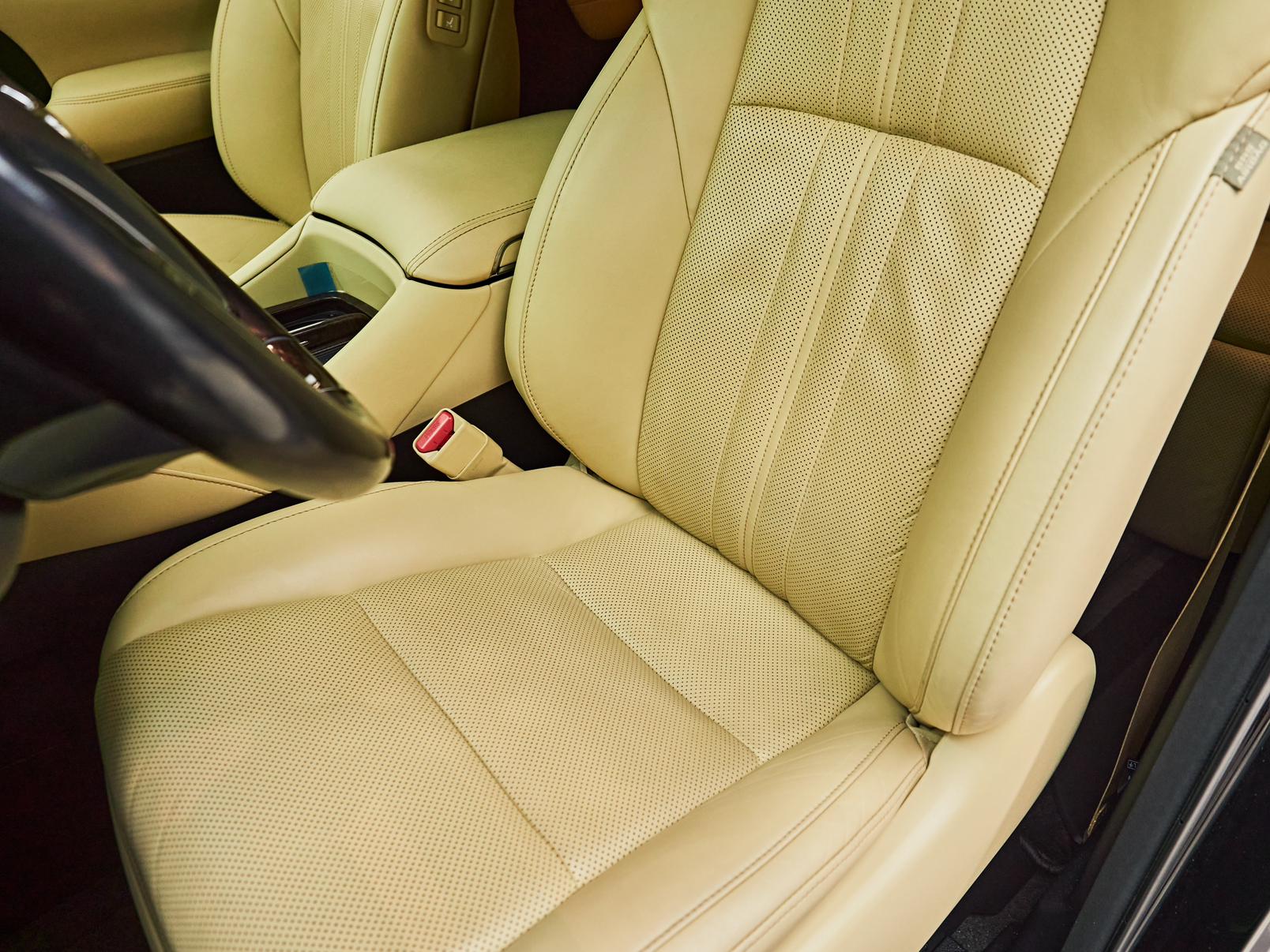 Toyota Vellfire 2021 2.5L HV Luxury