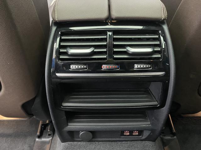 BMW 5-Series 2023 530 Li Leading — фото 15