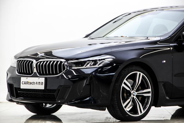 BMW 6-Series GT 2021 630i M — фото 19