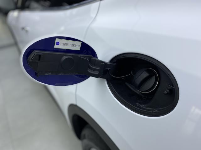 Maserati Levante id 3856227 из Китая 15