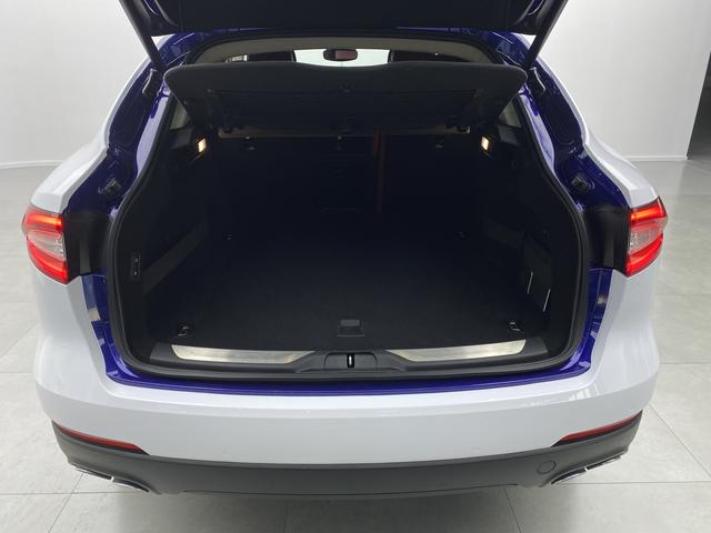 Maserati Levante id 3856227 из Китая 29