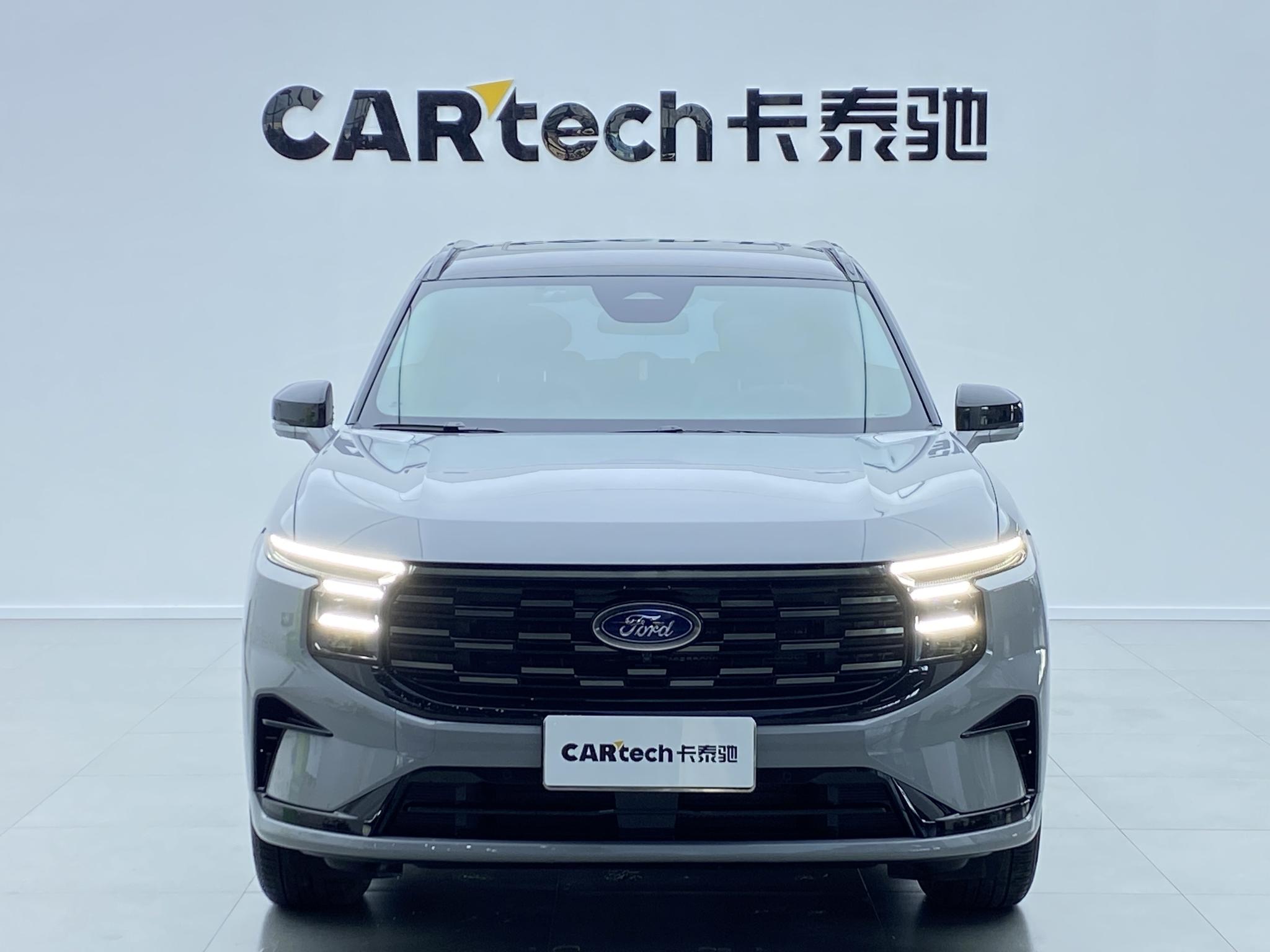 Ford Edge 2023 L 2.0T EcoBoost мест