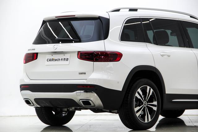 Mercedes-Benz GLB 2024 GLB 200 — фото 11