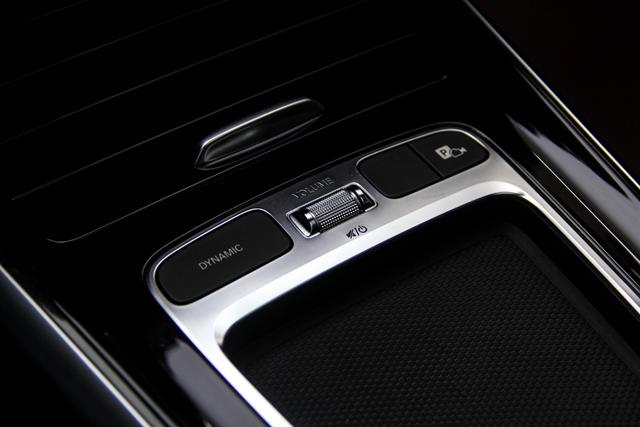 Mercedes-Benz GLB 2024 GLB 200 — фото 16