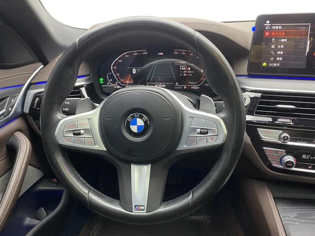 BMW 5-Series 2023 530 Li Leading M — фото 20