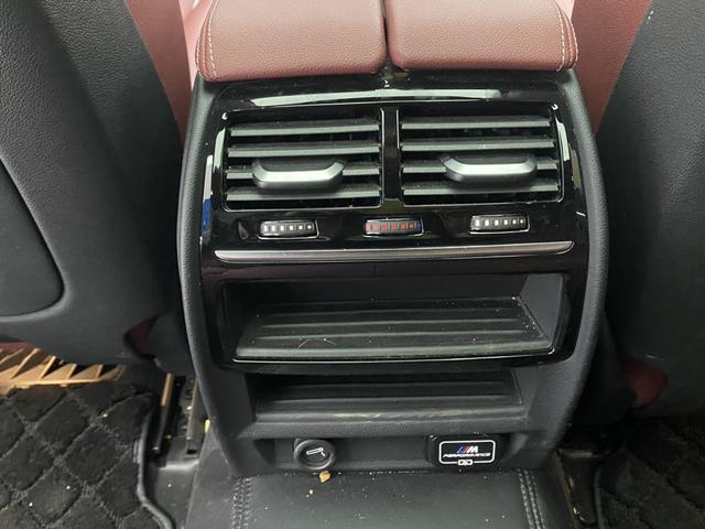 BMW 5-Series 2023 530 Li Leading M — фото 16