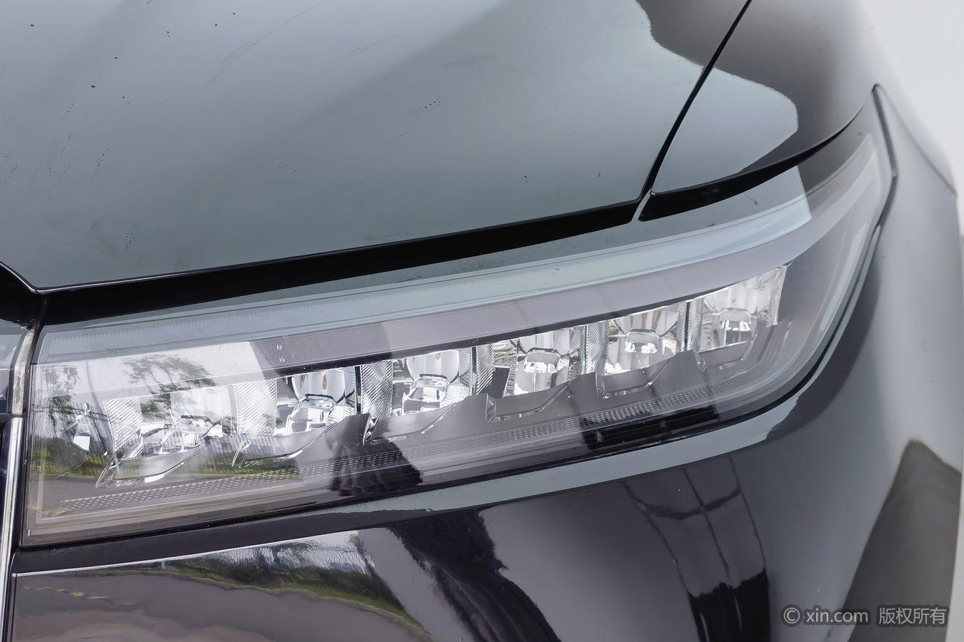 Li Auto ONE 2021 6 мест