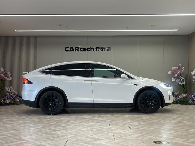 Tesla Model X id 3785706 из Китая 12