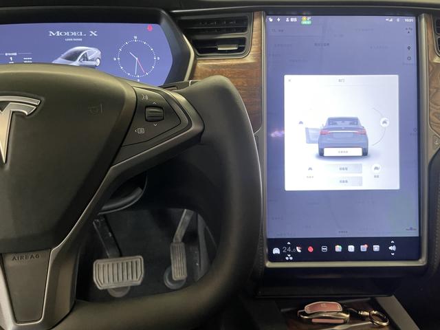 Tesla Model X id 3785706 из Китая 26