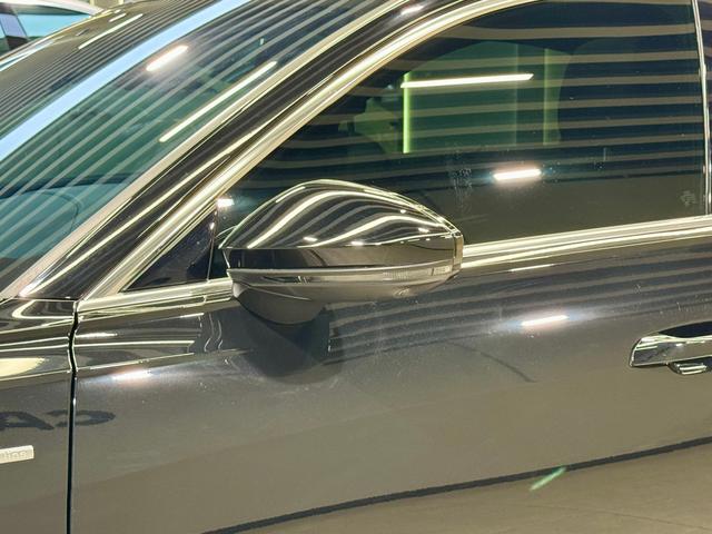 Audi A6L id 3810381 из Китая 10