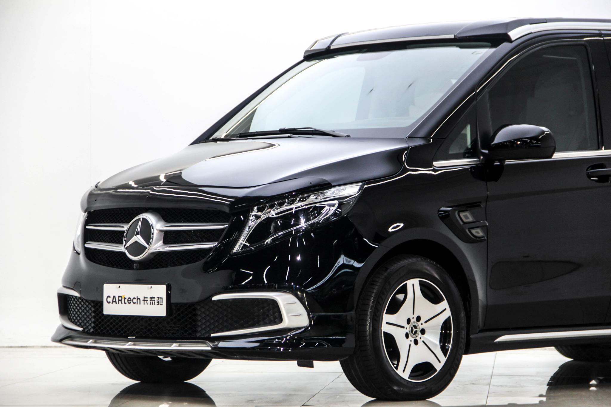 Mercedes-Benz Vito 2023 2.0T 7 мест