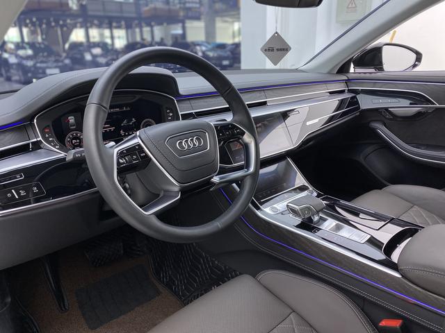 Audi A8 id 3816875 из Китая 7