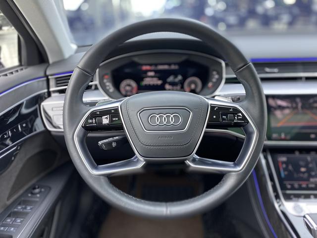 Audi A8 id 3816875 из Китая 16