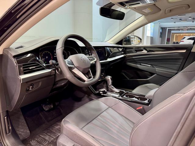 Volkswagen Passat id 3824381 из Китая 12