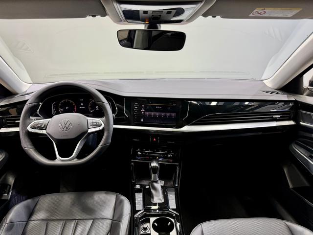 Volkswagen Passat id 3824381 из Китая 15