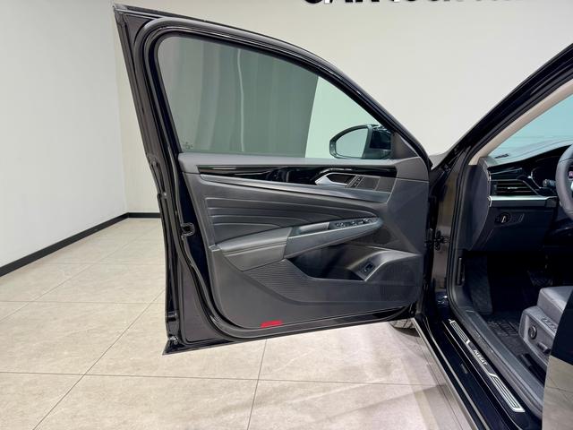 Volkswagen Passat id 3824381 из Китая 27