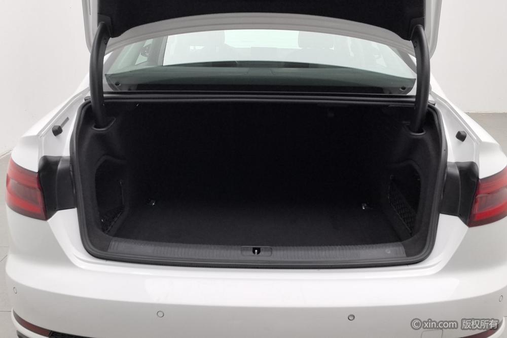Audi A4L, фото 23