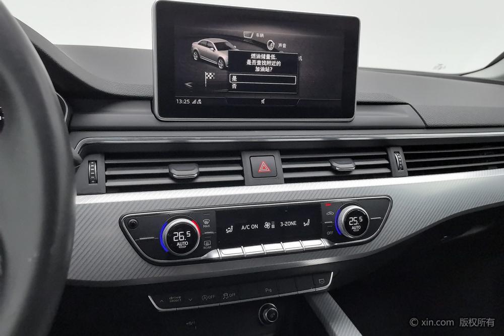 Audi A4L, фото 11