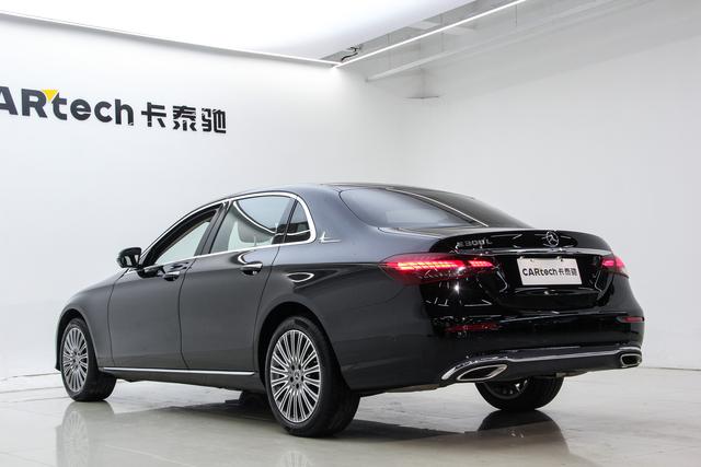 Mercedes-Benz E-Class 2023 E 300 L — фото 4