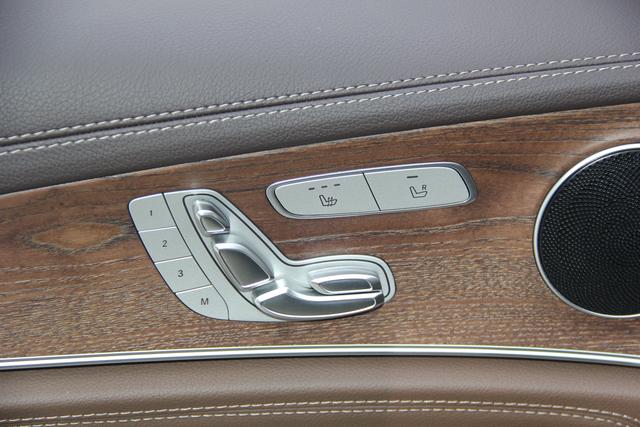 Mercedes-Benz E-Class 2023 E 300 L — фото 15