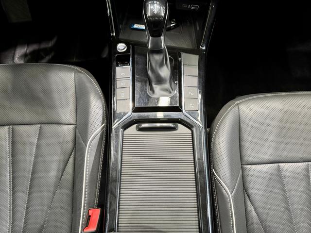 Volkswagen Passat id 3837399 из Китая 11