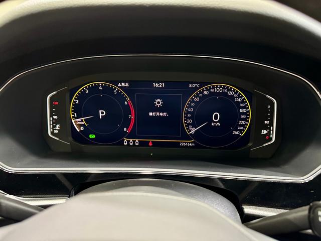 Volkswagen Passat id 3837399 из Китая 14