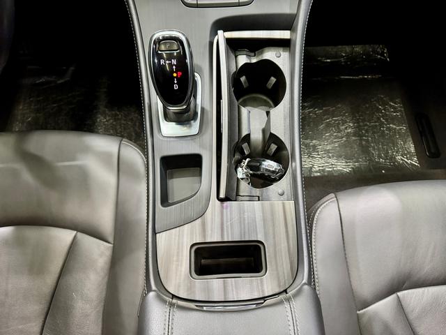 Buick Lacrosse id 3804909 из Китая 7