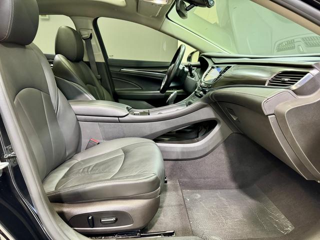 Buick Lacrosse id 3804909 из Китая 22