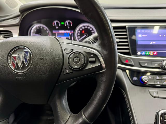 Buick Lacrosse id 3804909 из Китая 27