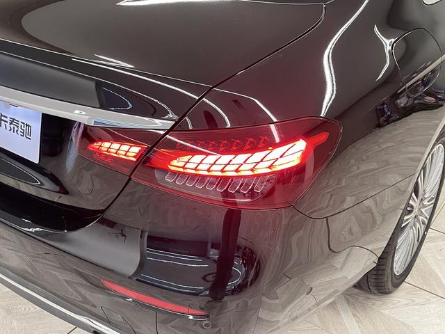 Mercedes-Benz E-Class 2023 E 300 L Luxury — фото 10