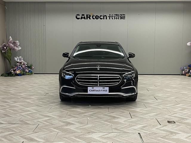Mercedes-Benz E-Class 2023 E 300 L Luxury — фото 2