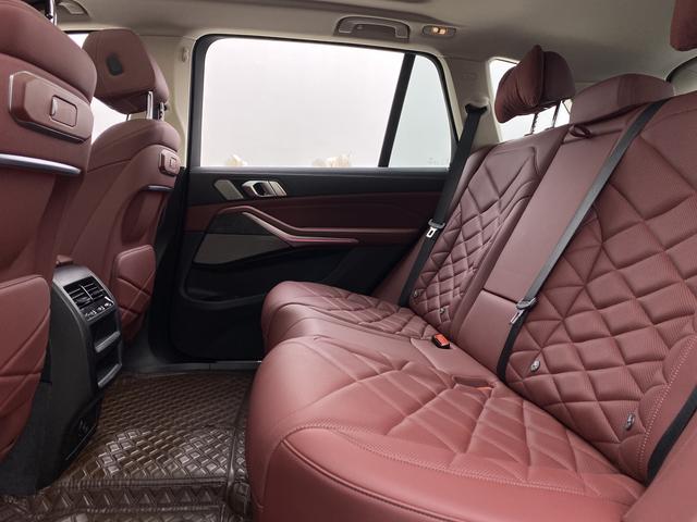 BMW X5 2025 Черный из Китая, фото 4