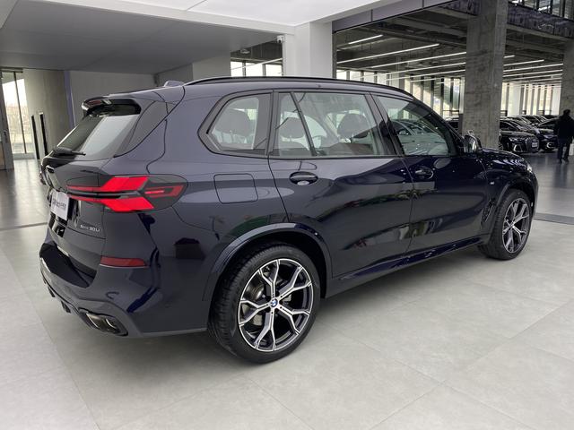 BMW X5 id 3849852 из Китая 20