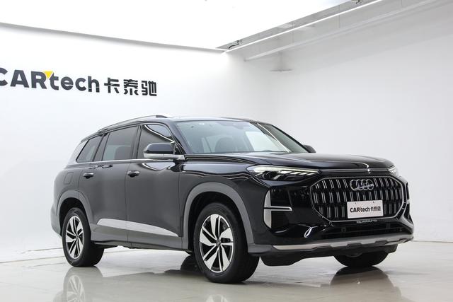 Audi Q6 2024 40 TFSI quattro 7 — фото 3