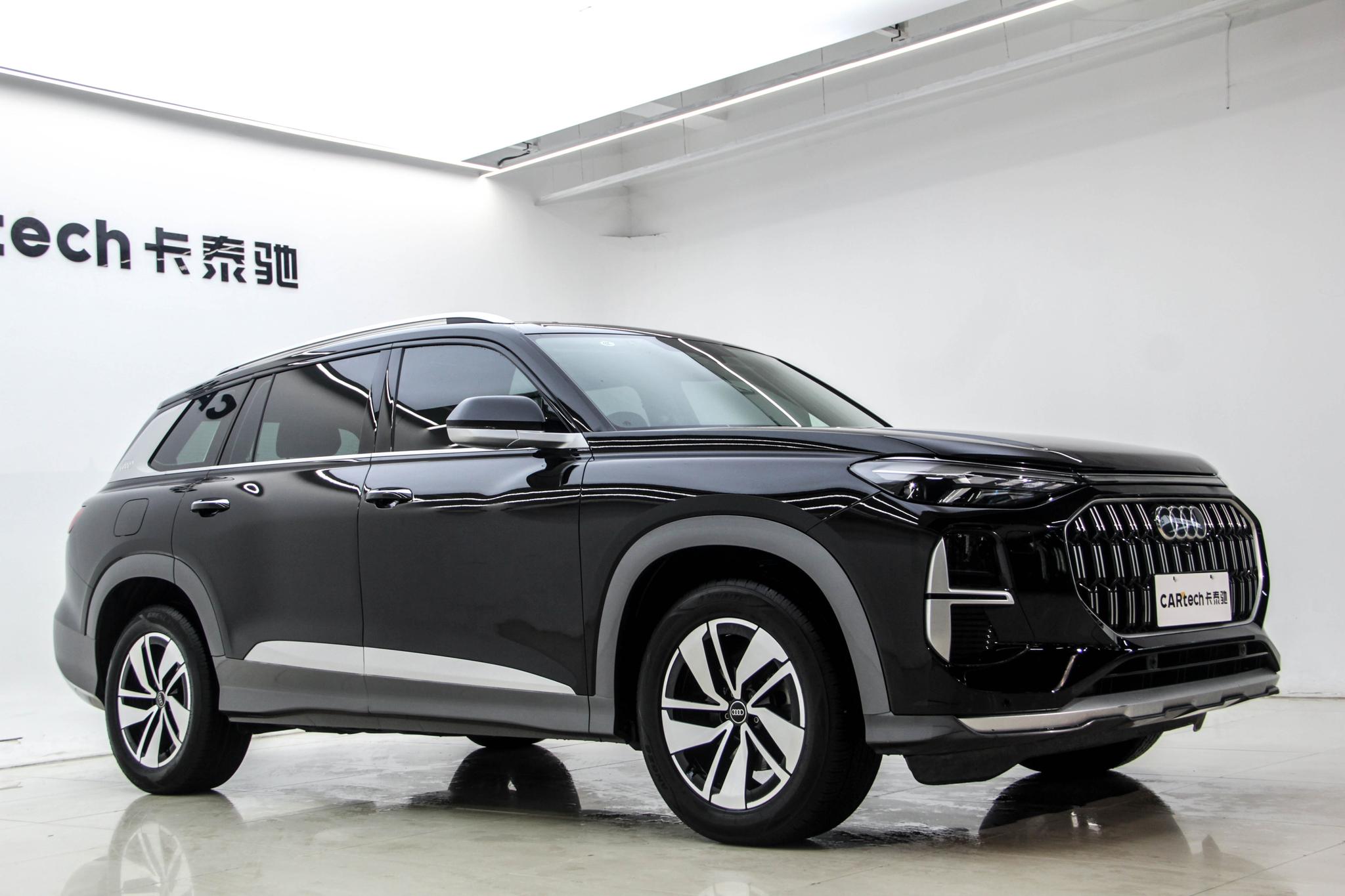 Audi Q6 2024 40TFSI quattro 7 мест
