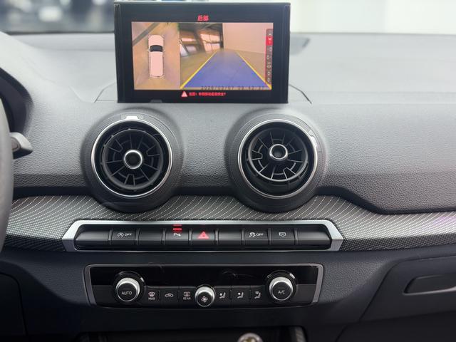 Audi Q2L 2020 Белый из Китая, фото 5